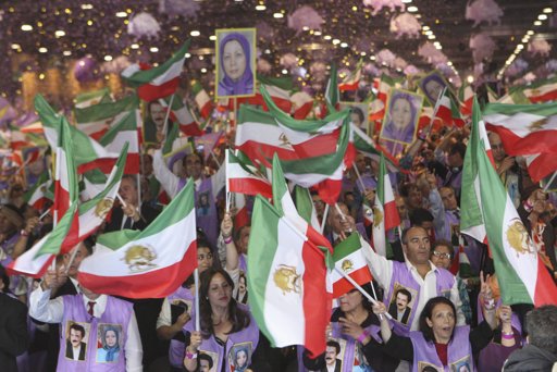 2012-06-23T184242Z_1246591316_GM1E86O06QC01_RTRMADP_3_IRAN-OPPOSITION